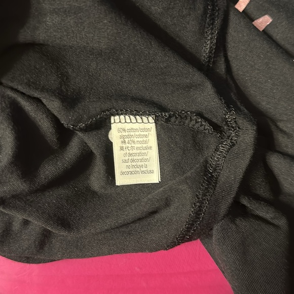 💖 Victoria’s Secret Sleep tee - Picture 6 of 7